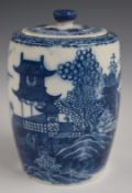 Caughley blue and white covered tea canister or caddy, H12cm