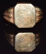 A yellow metal signet ring, size R/S, 5.4g