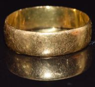Edwardian 22ct gold wedding band/ ring, Birmingham 1902, 2.7g
