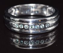 A 9k white gold ring set with alexandrite, size M, 3.1g