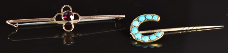 Edwardian 18ct gold stick pin set with turquoise cabochons (1.9g) and a 9ct gold brooch set with a