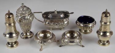 Hallmarked silver condiments comprising pair of open salts with clear glass liners, Sheffield
