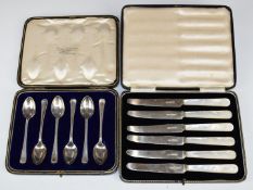 Cased set of six hallmarked silver beaded edge teaspoons, Sheffield 1915, maker Joseph Rodgers &