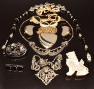 A collection of jewellery including Monet necklace and matching earrings, Exquisite brooch, Monet