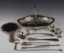 Art Nouveau hallmarked silver mounted hand mirror, Birmingham 1906, maker William Aitken, length