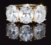 A 14k gold ring set with paste, size P/Q, 5.6g