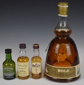 Bols 'Ballerina' Apricot Brandy and three whisky miniatures
