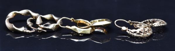 Three pairs of 9ct gold earrings, 4.5g