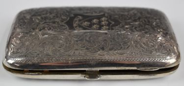 Victorian hallmarked silver cigar case with engraved foliate decoration and gilt wash interior,