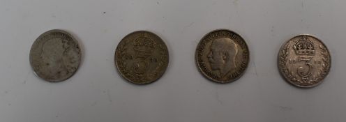 Approximately 810g of pre 1920 and pre 1947 silver threepences