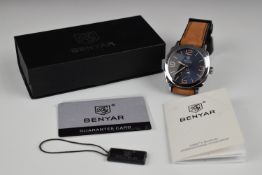 Benyar gentleman's automatic wristwatch ref. BY-5174M with luminous hands, blue dial, clear
