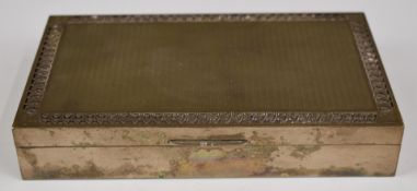 Continental white metal cigarette box with engine turned lid, marked 800 to corner of base, width