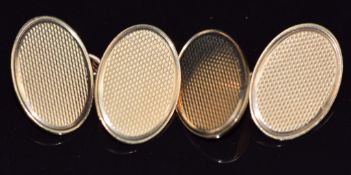 A pair 9ct gold cufflinks with engine turned decoration, 6.1g