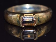 A 9k gold ring set with ametrine, size M, 3.4g