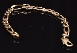 A 9ct gold curb link bracelet, 20.8g