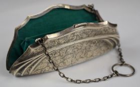 George V hallmarked silver evening purse with fitted interior, Birmingham 1919, maker T F Nicholls &
