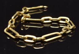 An 18ct gold bracelet, 5.2g