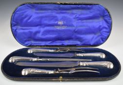 Goldsmiths and Silversmiths George V cased hallmarked silver handled carving set, London 1915,