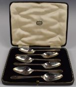 George V cased set of Art Deco grapefruit spoons, Sheffield 1937, maker Thomas Bradbury & Sons