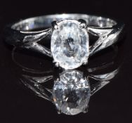 A 9k gold ring set with ice zircon, size M, 3g