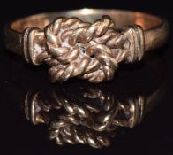 A 9ct gold love knot ring, size K, 2g