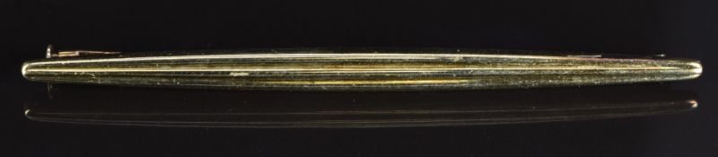 A 14k gold brooch, 2.8g