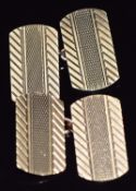 A pair of 9ct gold cufflinks, 4.4g