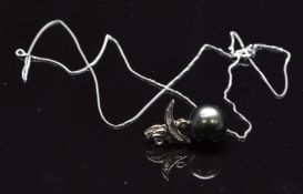 A 9ct white gold pendant set with Tahitian pearl and diamonds, on 9ct white gold chain, 2.8g