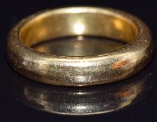 A 22ct gold wedding band/ ring, size J, 8.2g
