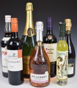 Six bottles of alcohol to include Pimm's No 1, 1ltr, 25% vol, Isla Negra Merlot 2014, Limoncino etc