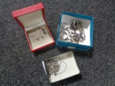 A quantity of silver jewellery - rings, necklaces,