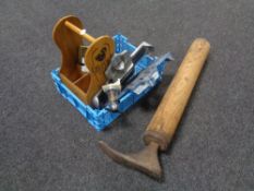 A crate of cobbler's last, two Brannock vintage foot measures,