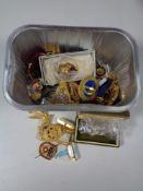 A large quantity of assorted Freemasons medals