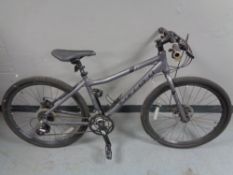 A Specialised Carrera Subway girls bike.