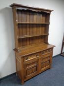 A good quality oak Welsh dresser
