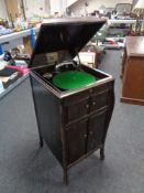An early twentieth century HMV gramophone