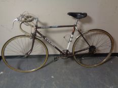 A 20th century Vindec Speedwing 25 road bike