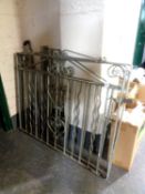A pair of painted cast iron gates CONDITION REPORT: measurements : width 130 cm