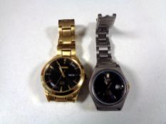 Two gents Seiko Solar wristwatches on bracelet straps.