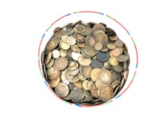 A large quantity of copper coins, some mid century etc.