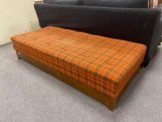 A 20th century continental day bed