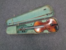 An early 20th century violin with 14