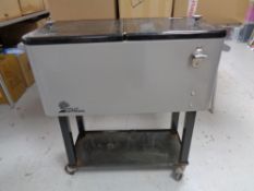 A Palm Springs ice chest on wheels