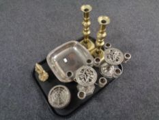 A tray of resin figure of an Eastern deity, plated ware,