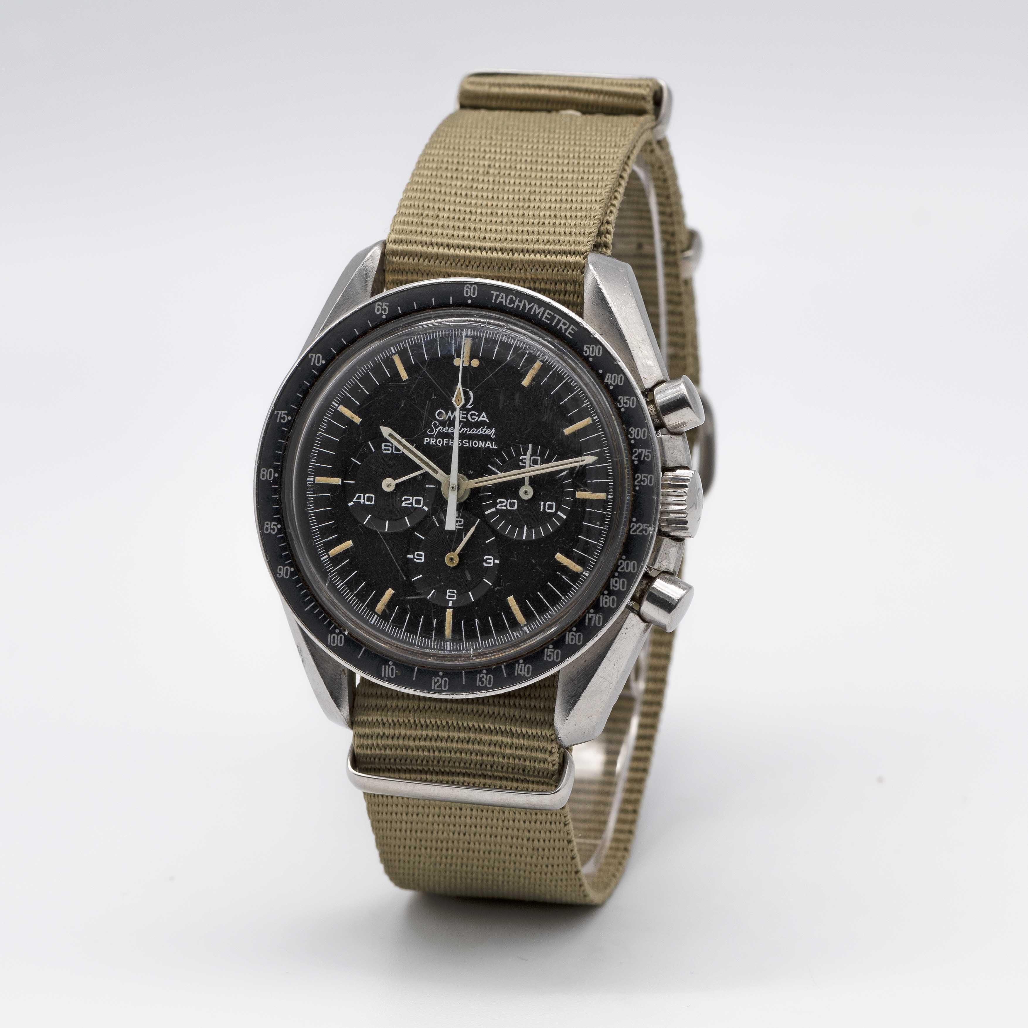 A GENTLEMAN'S STAINLESS STEEL RHODESIAN MILITARY AIR FORCE OMEGA SPEEDMASTER PROFESSIONAL - Image 4 of 9