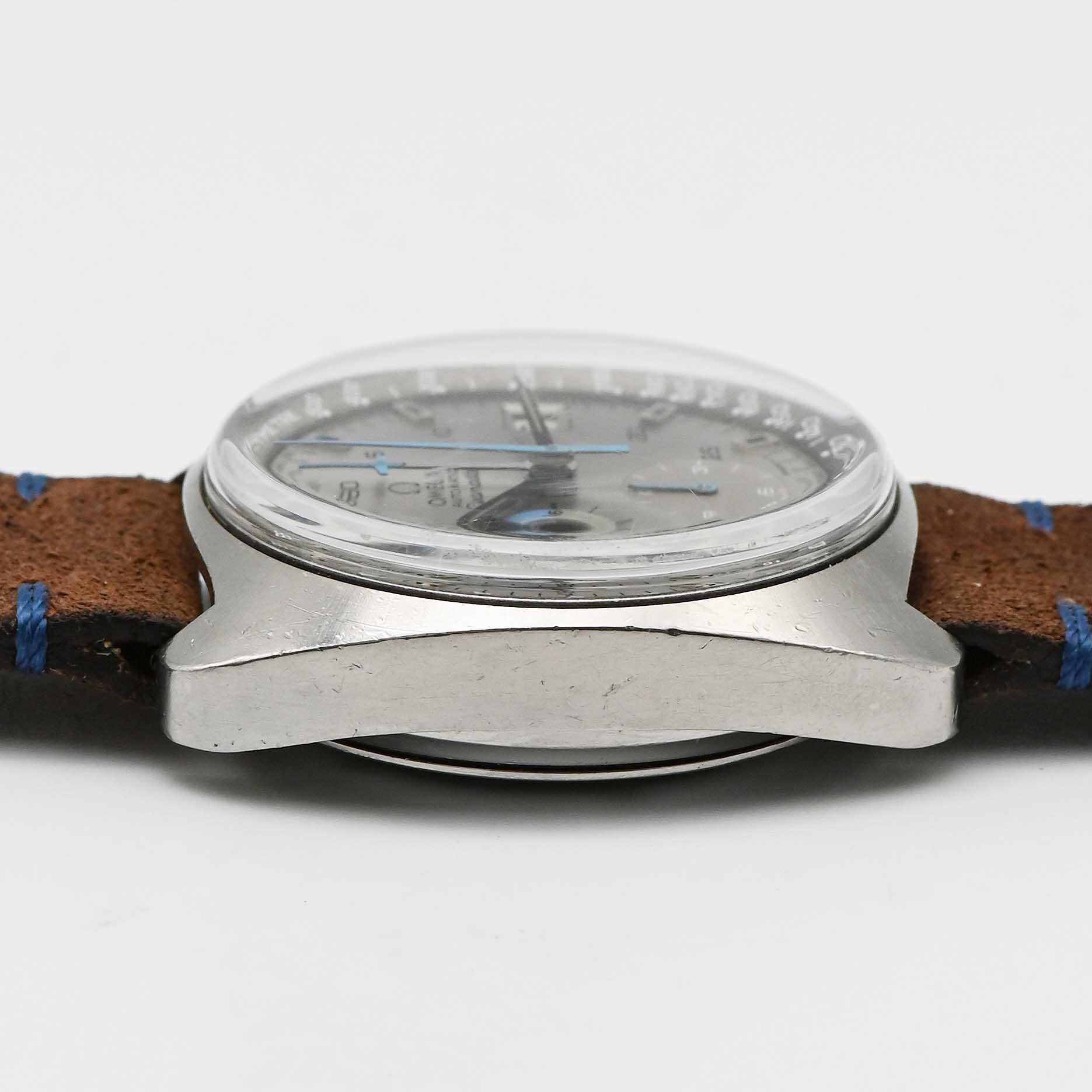 A GENTLEMAN'S STAINLESS STEEL OMEGA SEAMASTER AUTOMATIC CHRONOGRAPH WRIST WATCH CIRCA 1971, REF. - Image 8 of 8