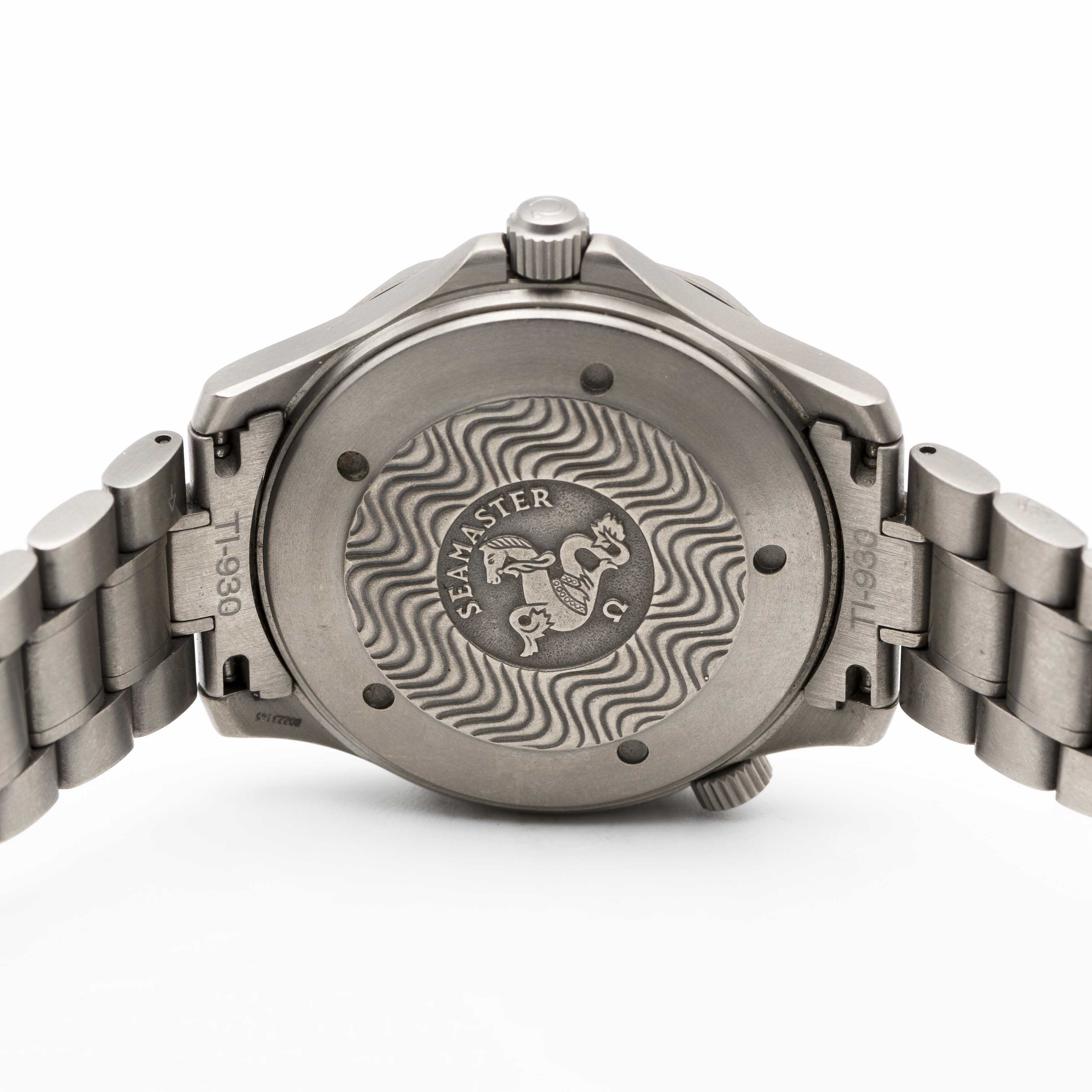 A GENTLEMAN'S TITANIUM OMEGA SEAMASTER TI-930 AUTOMATIC CHRONOMETER BRACELET WATCH CIRCA 2000s, REF. - Image 6 of 9