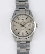 A GENTLEMAN'S LARGE SIZE STAINLESS STEEL ROLEX TUDOR OYSTER PRINCE DATE + DAY 