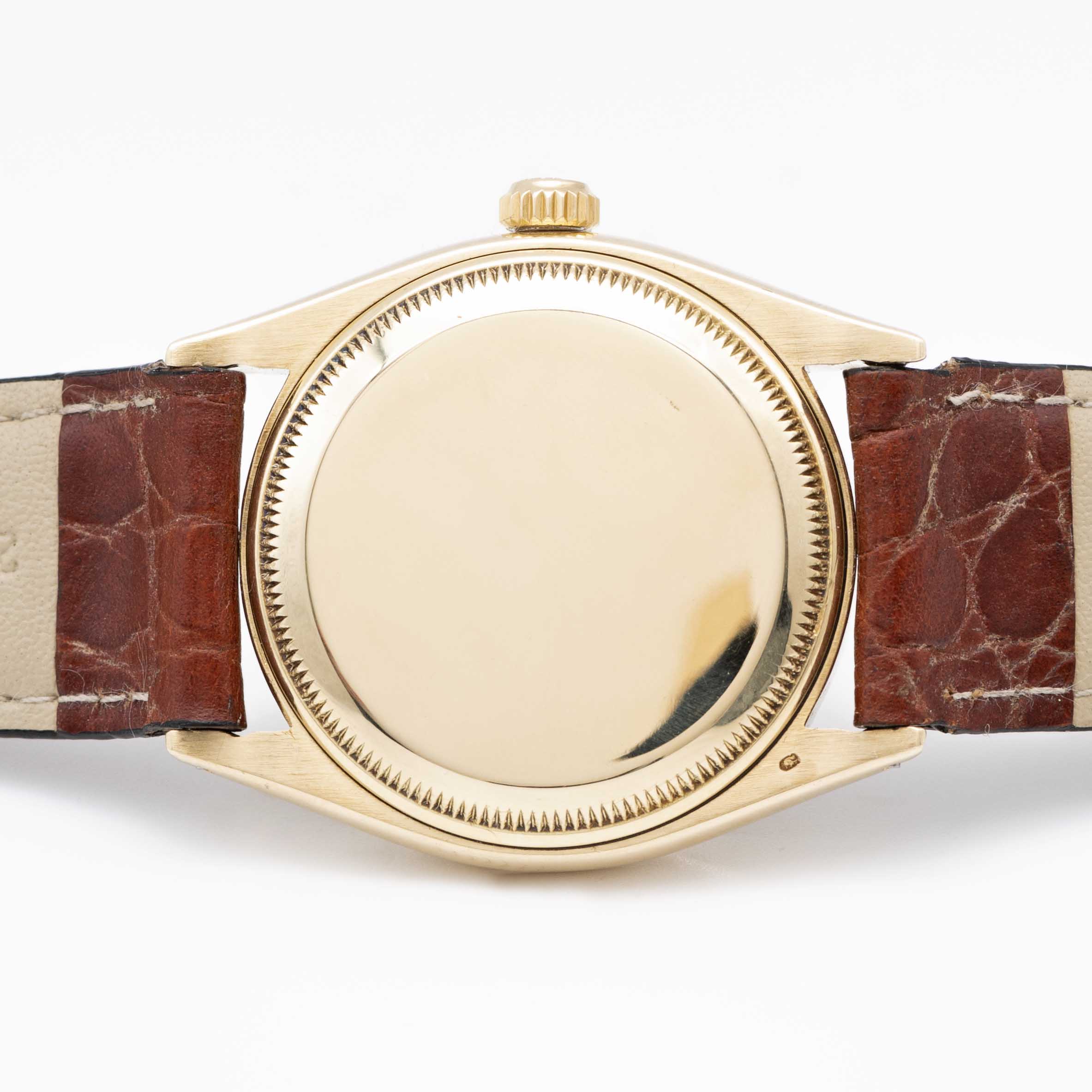 A GENTLEMAN'S 14K SOLID GOLD ROLEX OYSTER PERPETUAL WRIST WATCH CIRCA 1959, REF. 6565/6567 Movement: - Image 5 of 8
