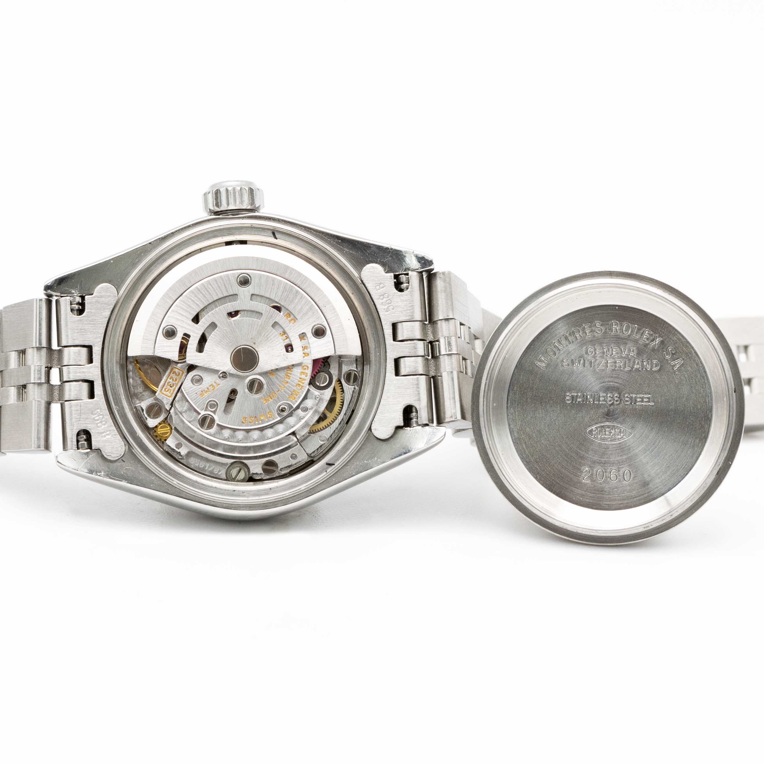 A LADIES STAINLESS STEEL ROLEX OYSTER PERPETUAL DATE BRACELET WATCH CIRCA 2000, REF. 79240 - Image 7 of 9